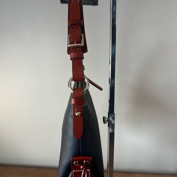 Dooney Penrose Hobo‎ 25 in Midnight Blue - Picture 4 of 15